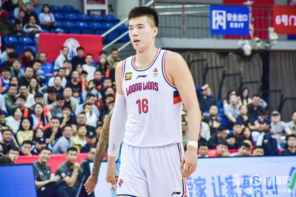 媒体人:交易难点在于球员意愿 焦泊乔想要大平台 徐昕想离开广东